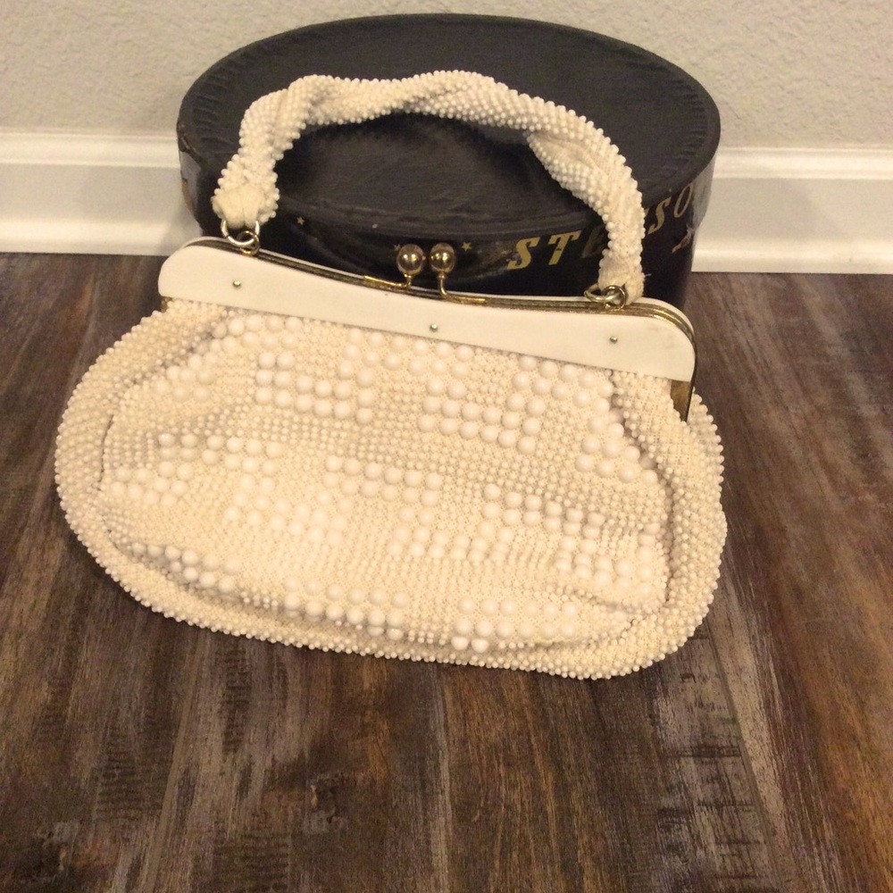 VTG RunwayDarling soft side Candy Dot acrylic Bag